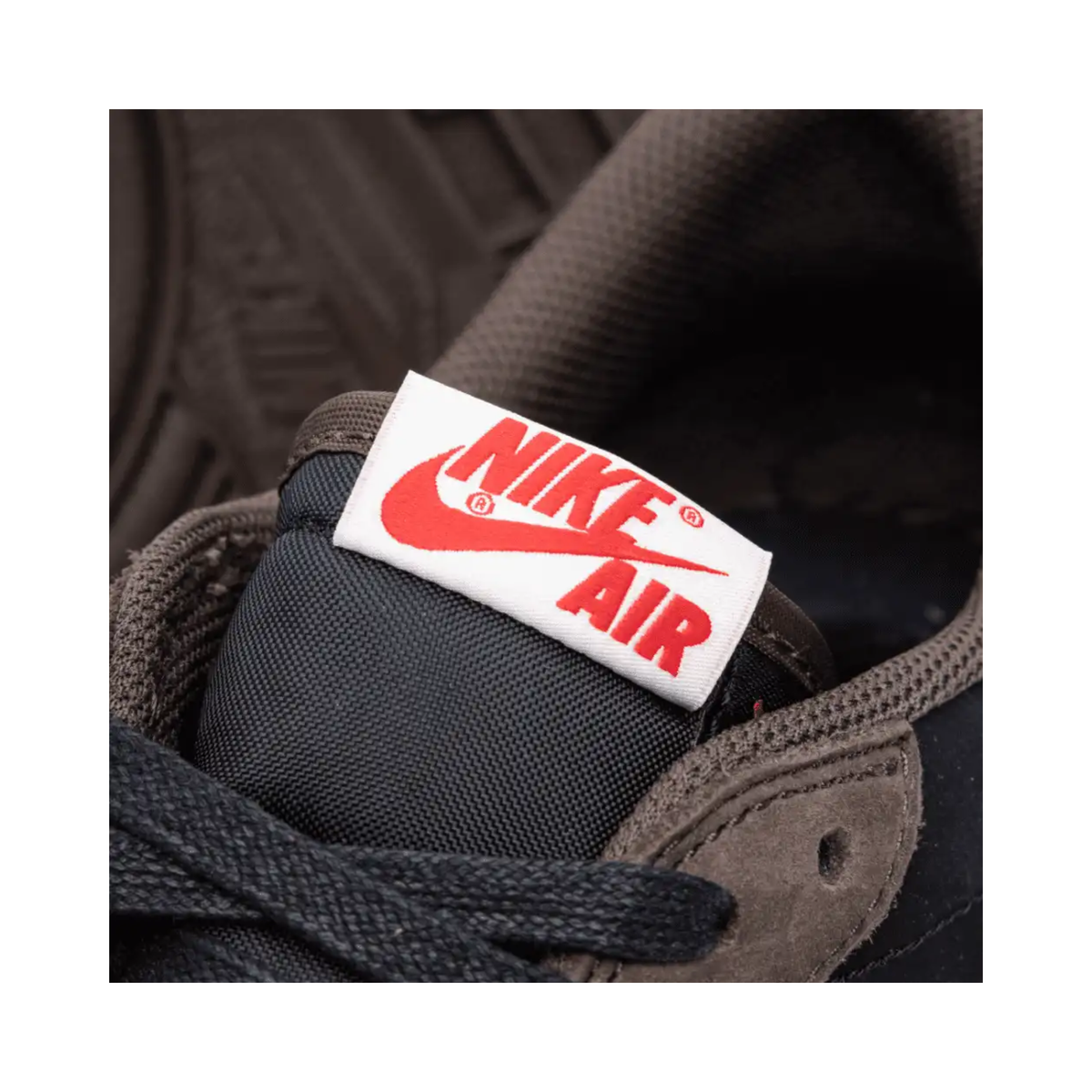 Nike Air Jordan 1 Low Og Sp x Travis Scott Mocha