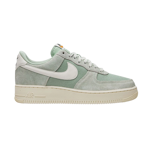 Nike Air Force 1 ’07 LV8 Certified Fresh Enamel Green Sail