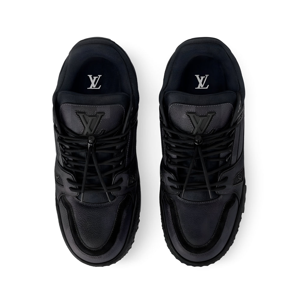 Louis Vuitton Maxi All Black