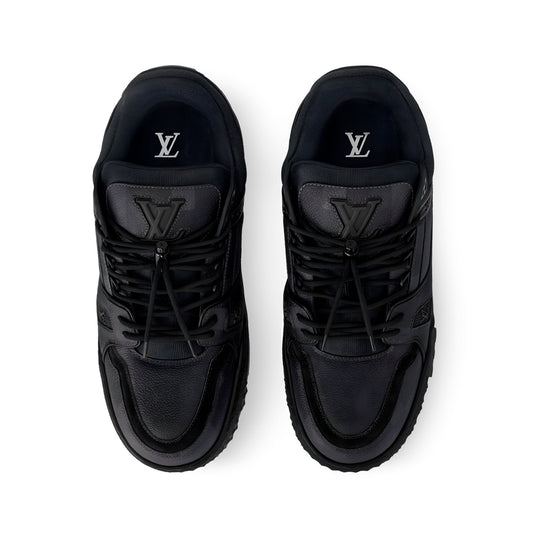 Louis Vuitton Maxi All Black