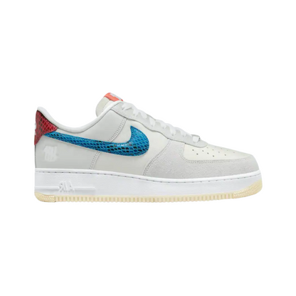 Nike Air Force 1 Low SP Undefeated 5 On It Dunk vs. AF1