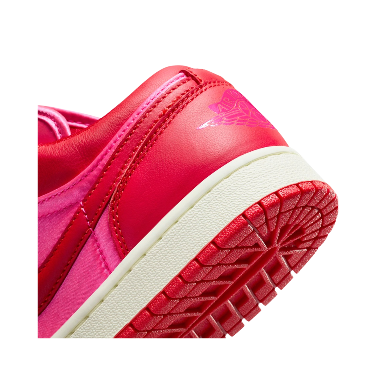 Nike Air Jordan 1 Low SE Pink Blast
