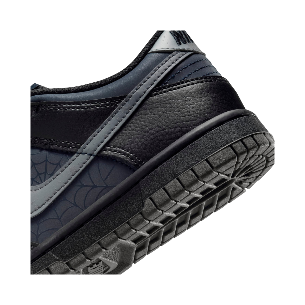 Nike Dunk Low GS Halloween