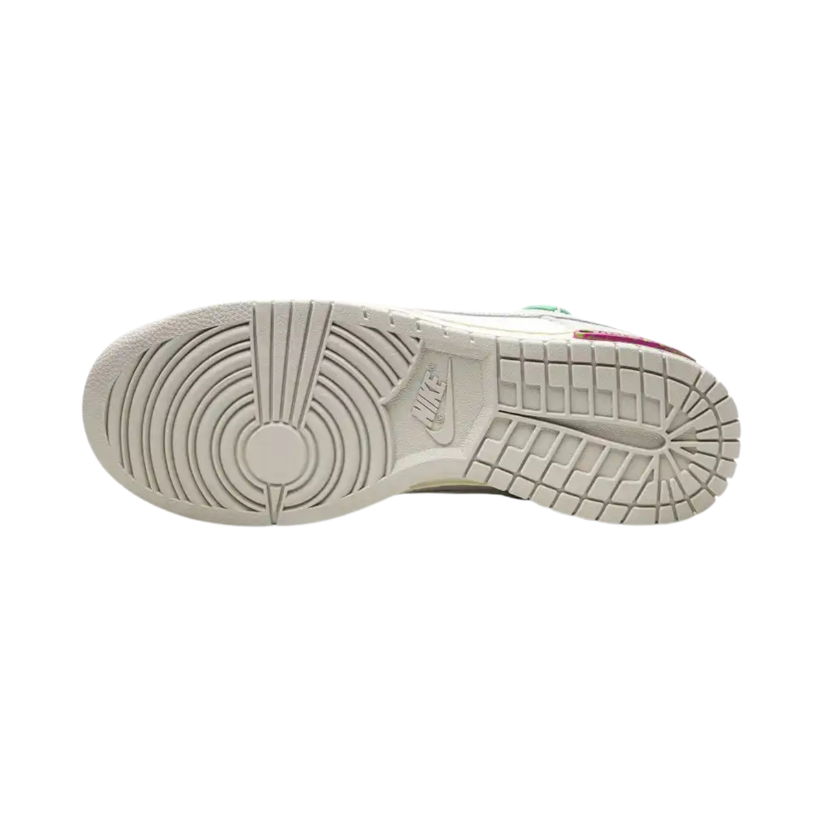 Off-White x Nike Dunk Low Lot 4 of 50