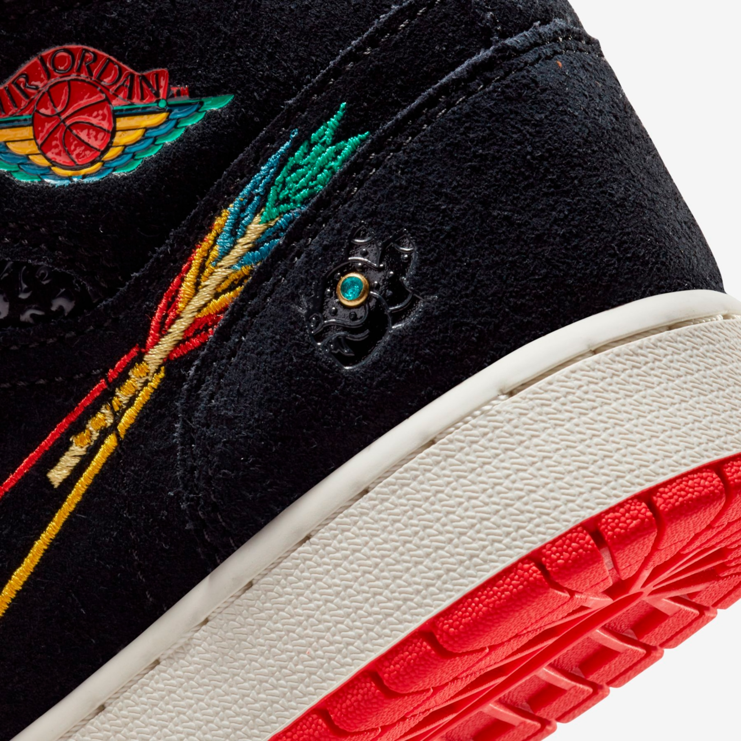 Nike Air Jordan 1 Mid SE Siempre Familia