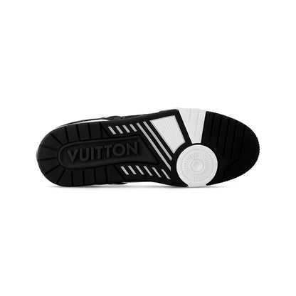 Louis Vuitton Trainer Black and White