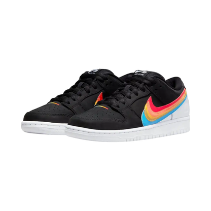Nike SB Dunk Low Polaroid