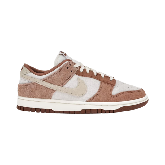 Nike Dunk Low Medium Curry