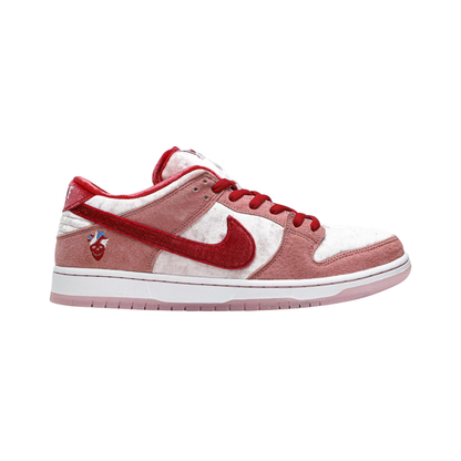 Nike SB Dunk Low Strangelove
