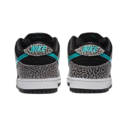 Nike SB Dunk Low Elephant
