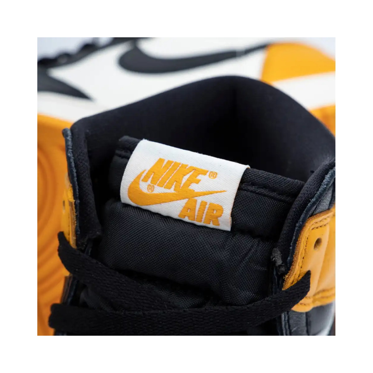 Nike Air Jordan 1 Retro High Taxi Yellow Toe