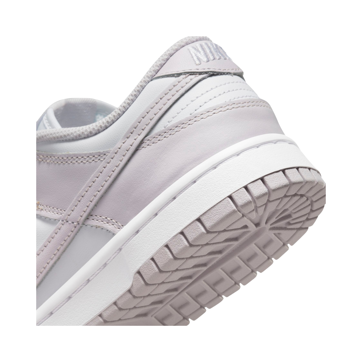 Nike Dunk Low Light Violet