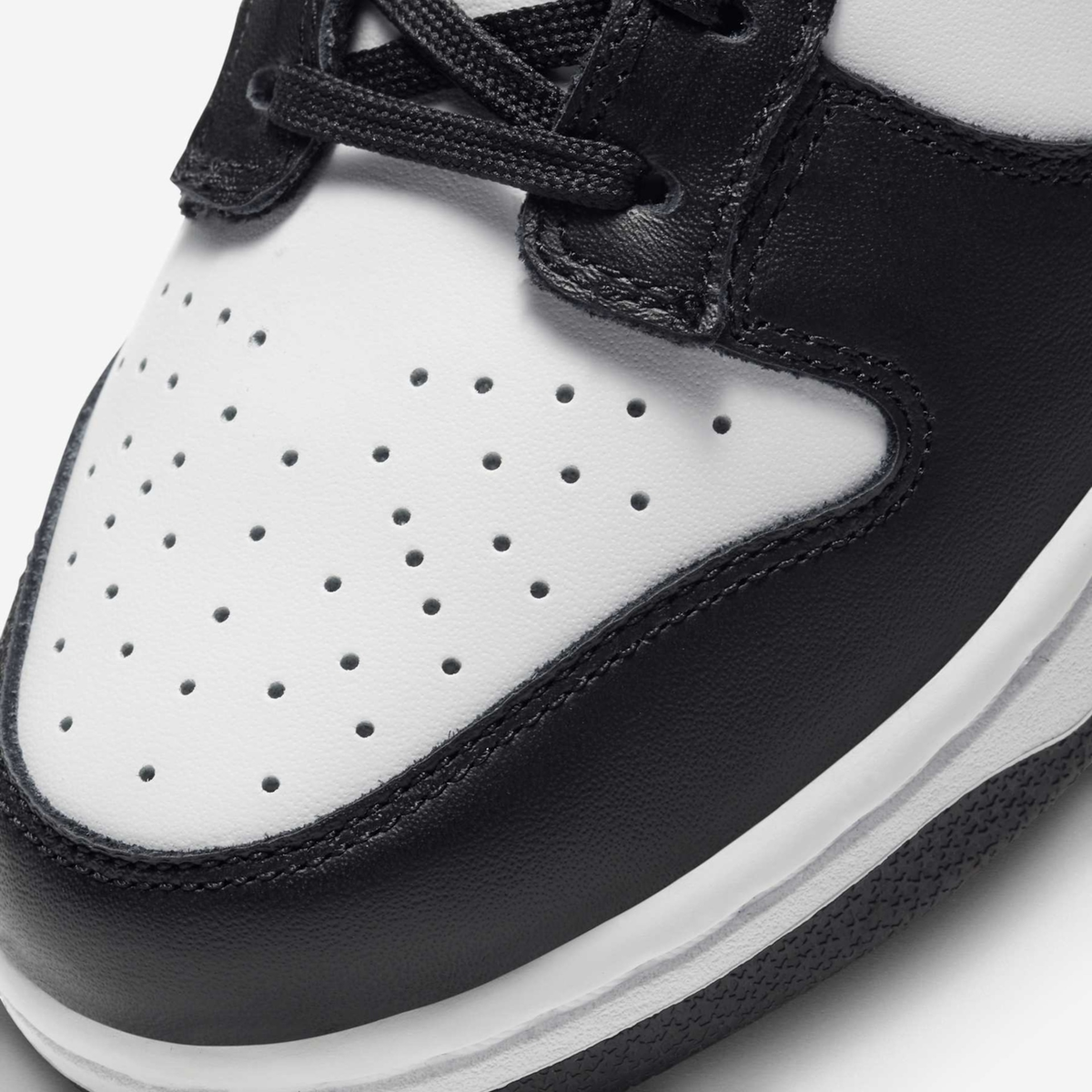 Nike Dunk Low Panda