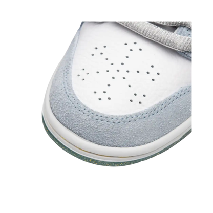 Sean Cliver x Nike SB Dunk Low Holiday Special