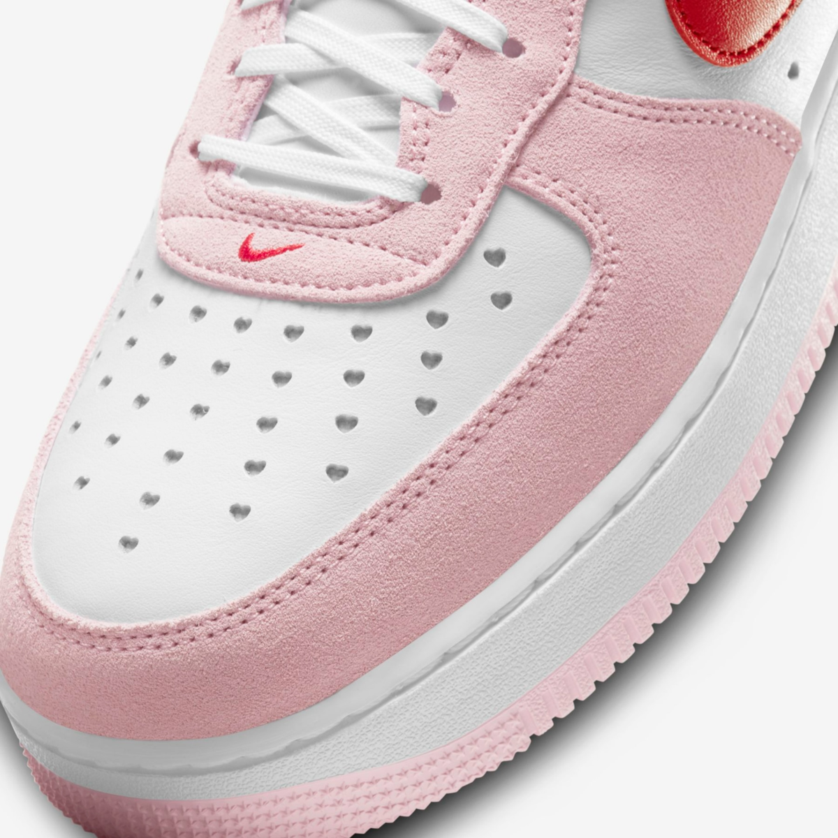 Nike Air Force 1 Valentine’s Day