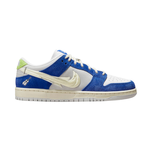 Nike SB Dunk Low Fly Streetwear