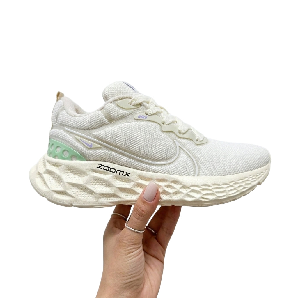 Nike Zoom X Dream Run